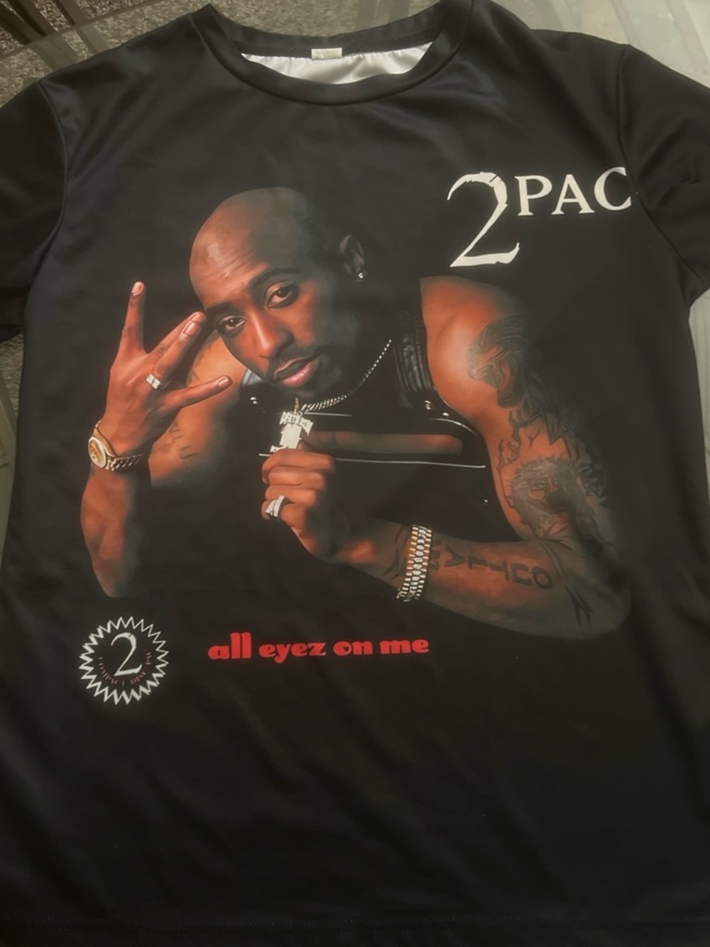 Urban Outfitters Black 2Pac 'All Eyez On Me' Graphic Tee - Picture 2 of 3